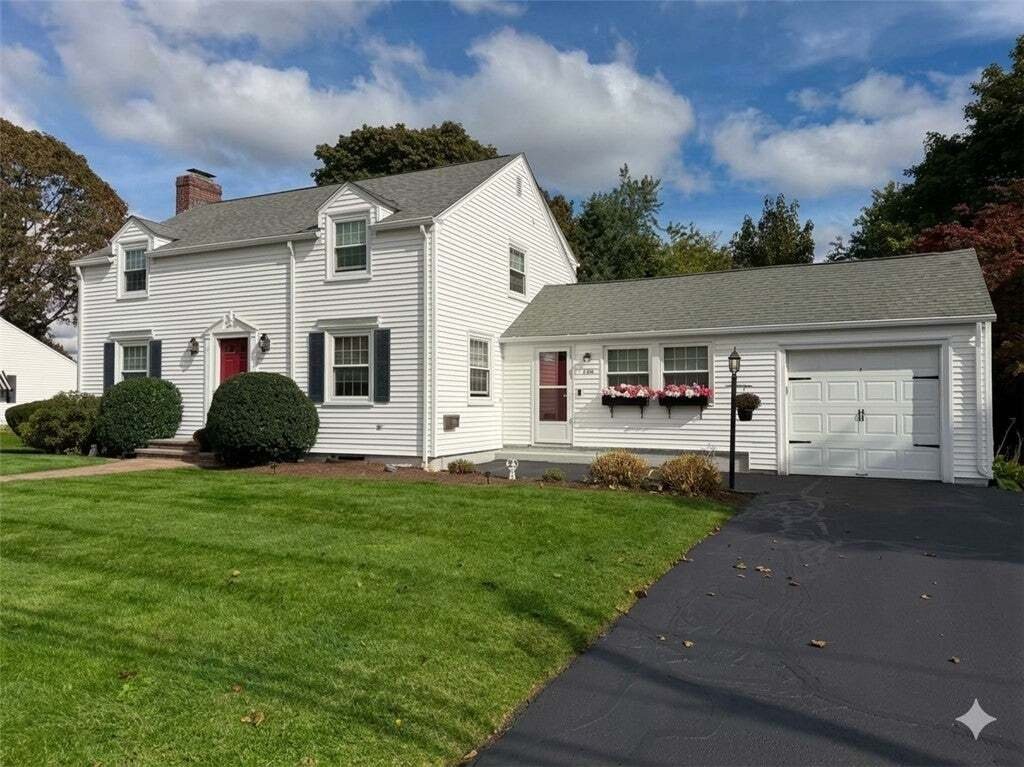 Maison à Cranston, Rhode Island, États-Unis 2 - 19121431