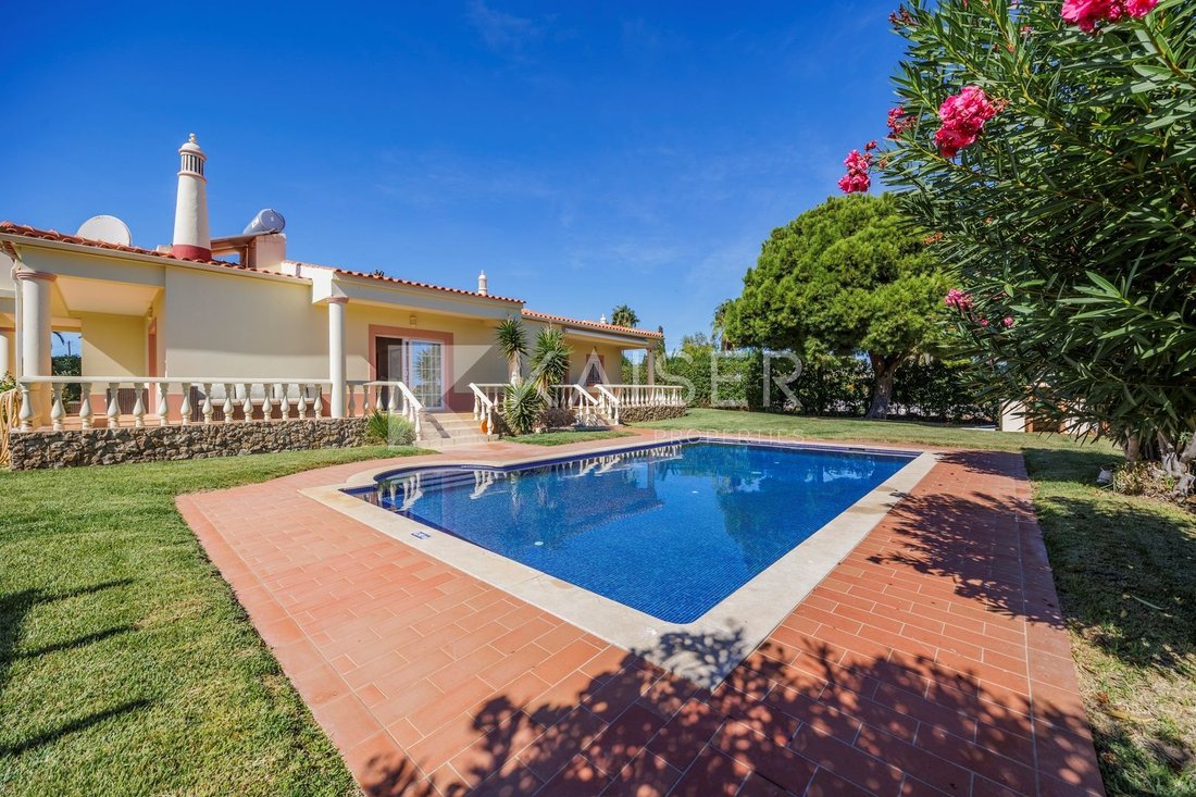 Villa in Guia, Algarve, Portugal 3 - 19126691