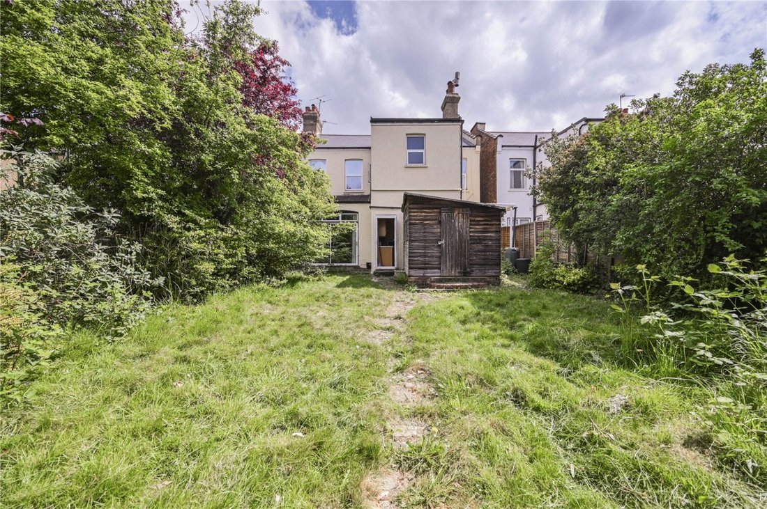 House in Bounds Green, Haringey, England 4 - 19121796