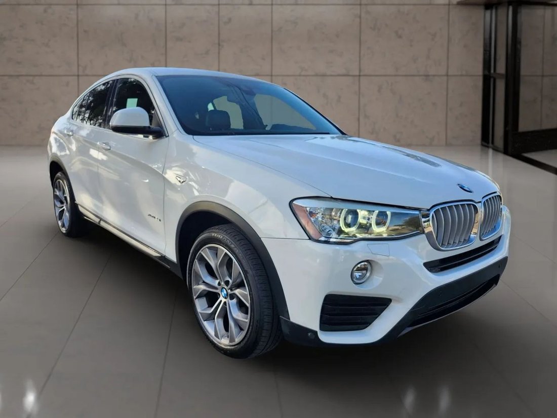 Suv in Fullerton, CA, United States 3 - 19129050