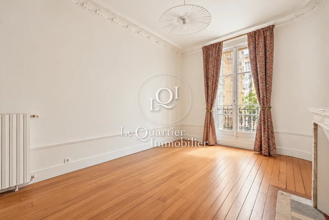 Wohnung in La Fourche-Guy Môquet, Paris 17e Arrondissement, Paris 4 - 18212053