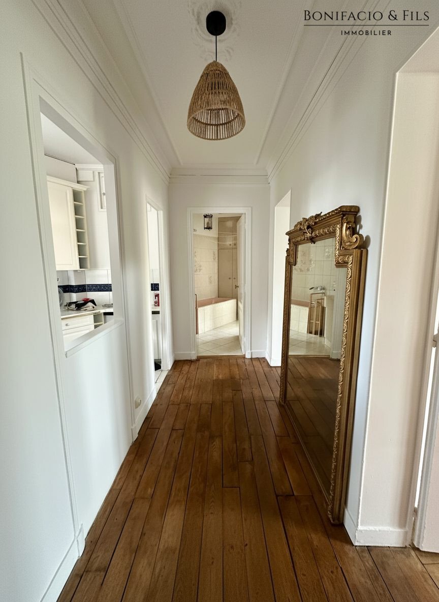Appartement à Perouses, Paris, Île-de-France 2 - 16567943
