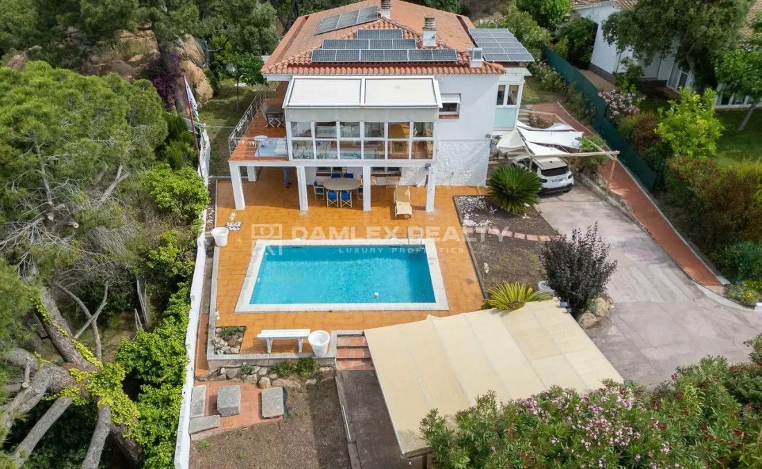 Maison à Sant Feliu de Guíxols, Catalogne, Espagne 1 - 15725271