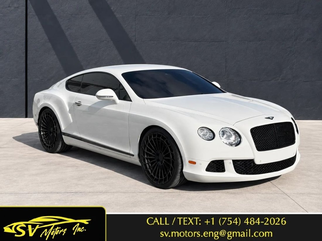 Coupe in Hollywood, FL, United States 1 - 19135096