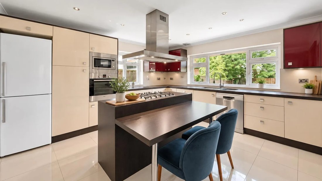 Haus in Eastcote Village, Hillingdon, England 3 - 19121822