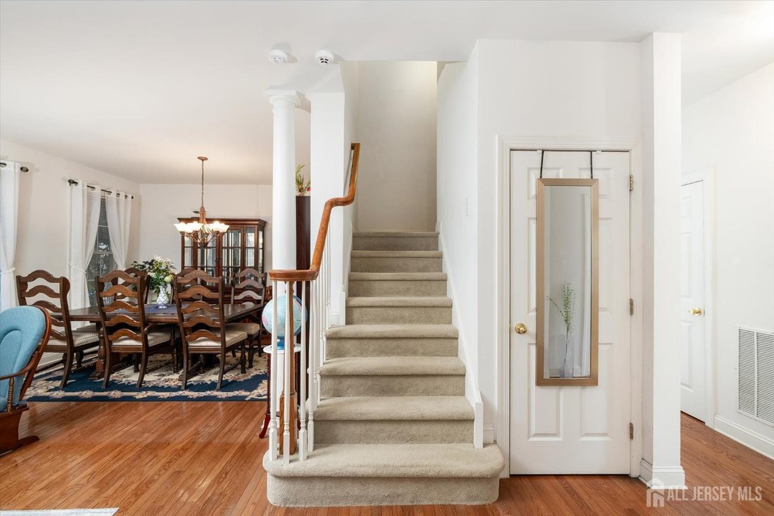 Townhouse in Robbinsville Township, New Jersey, United States 2 - 19126823