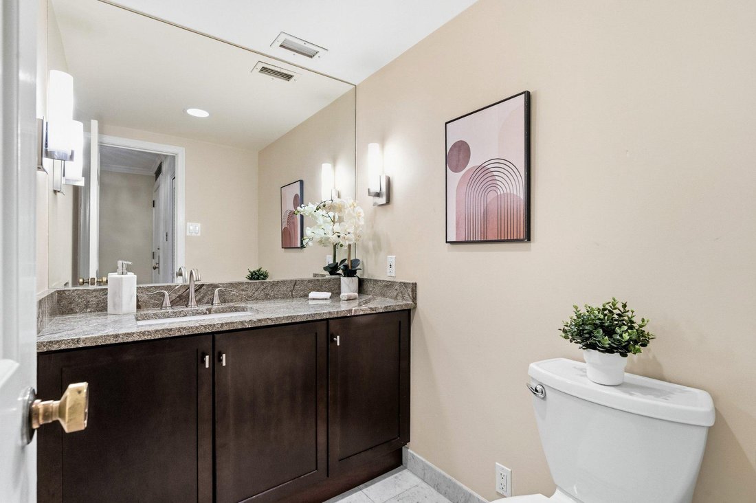 Condo in Washington, District of Columbia, United States 3 - 19135974