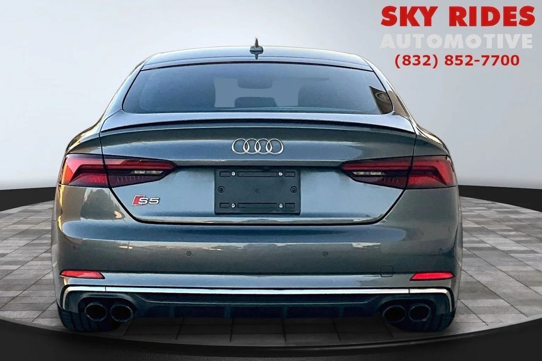 Sedan in Houston, TX, United States 5 - 19135089