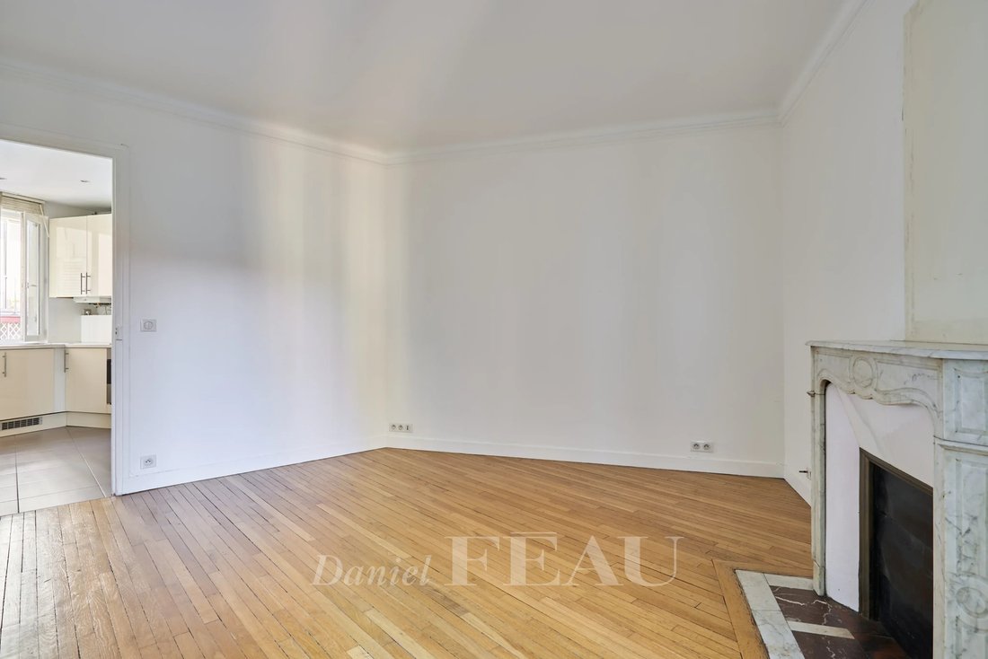 Apartment in Champerret-Berthier, Paris 17e Arrondissement, Paris 2 - 19122819