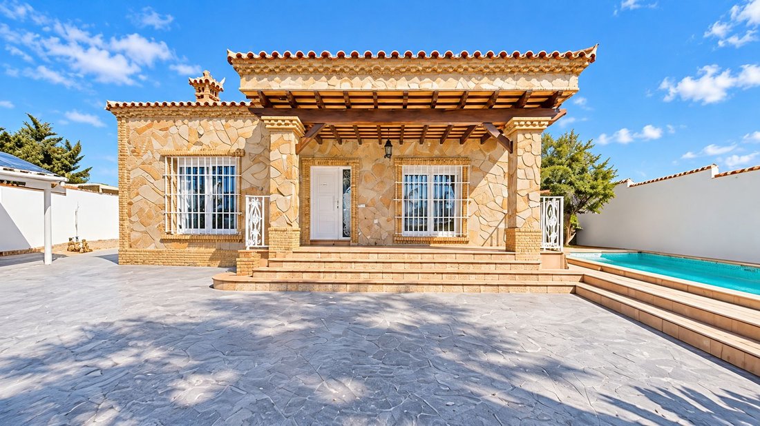 Residenza a Chiclana de la Frontera, Andalusia, Spagna 1 - 19126781