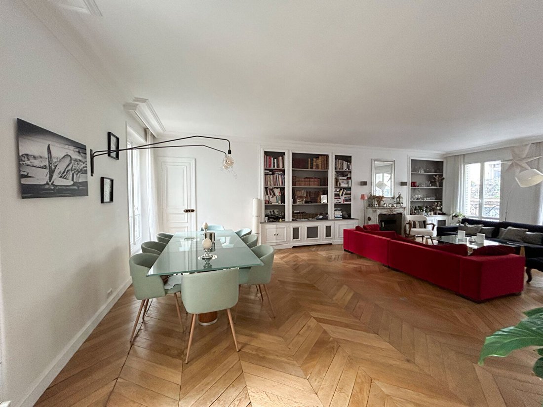 Apartment in Bois de Boulogne, Paris 16e Arrondissement, Paris 4 - 19131100