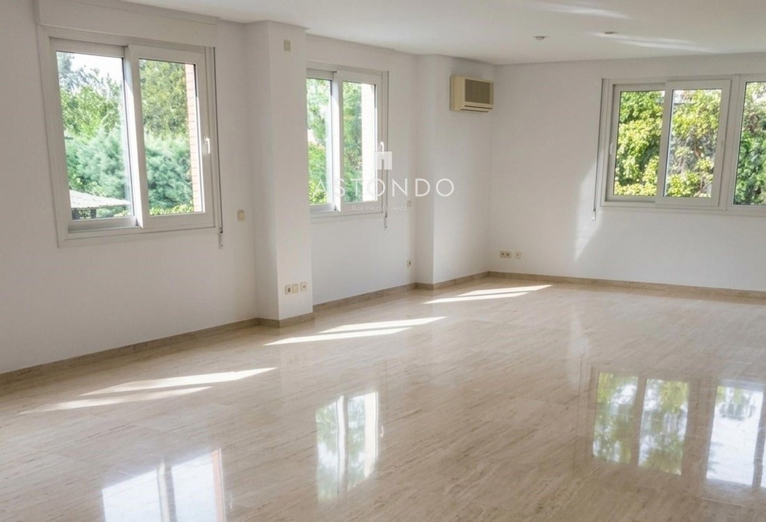 Chalet à Hortaleza, Madrid, Espagne 5 - 19135607