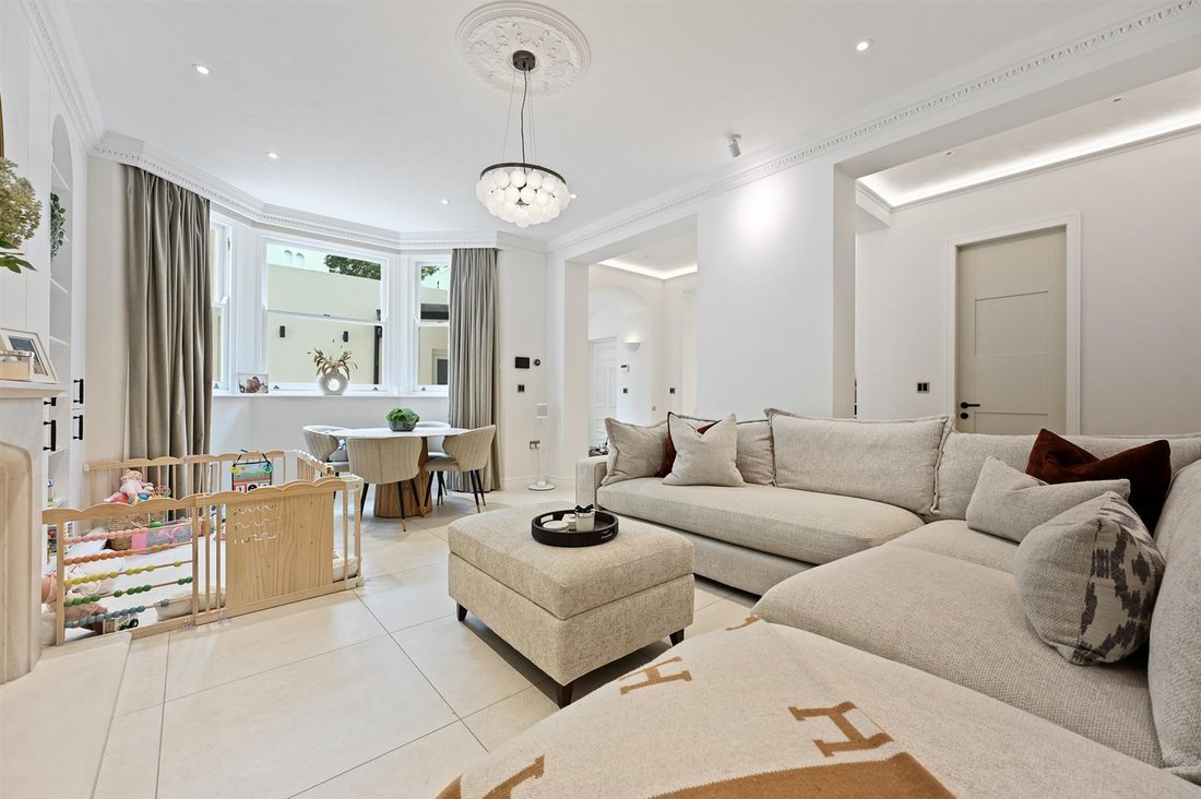 Apartment in Little Venice, Westminster, England 3 - 19128480