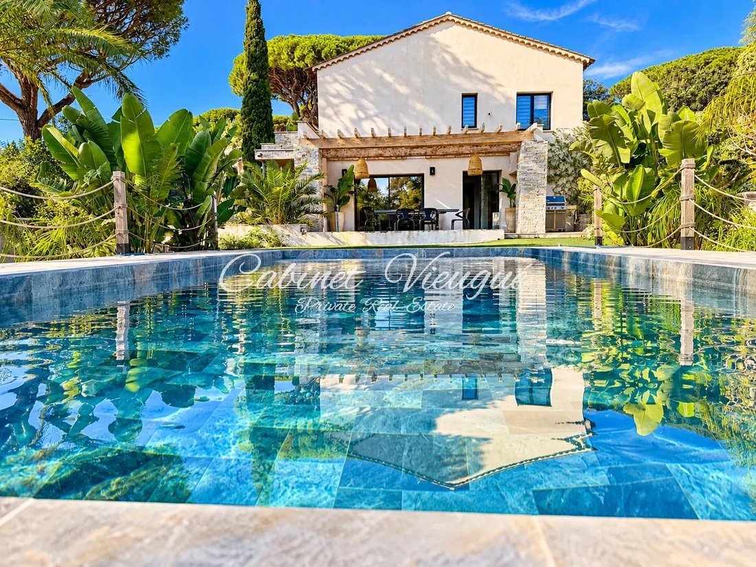 Villa in Grimaud, Provence-Alpes-Côte d'Azur, France 2 - 19128933