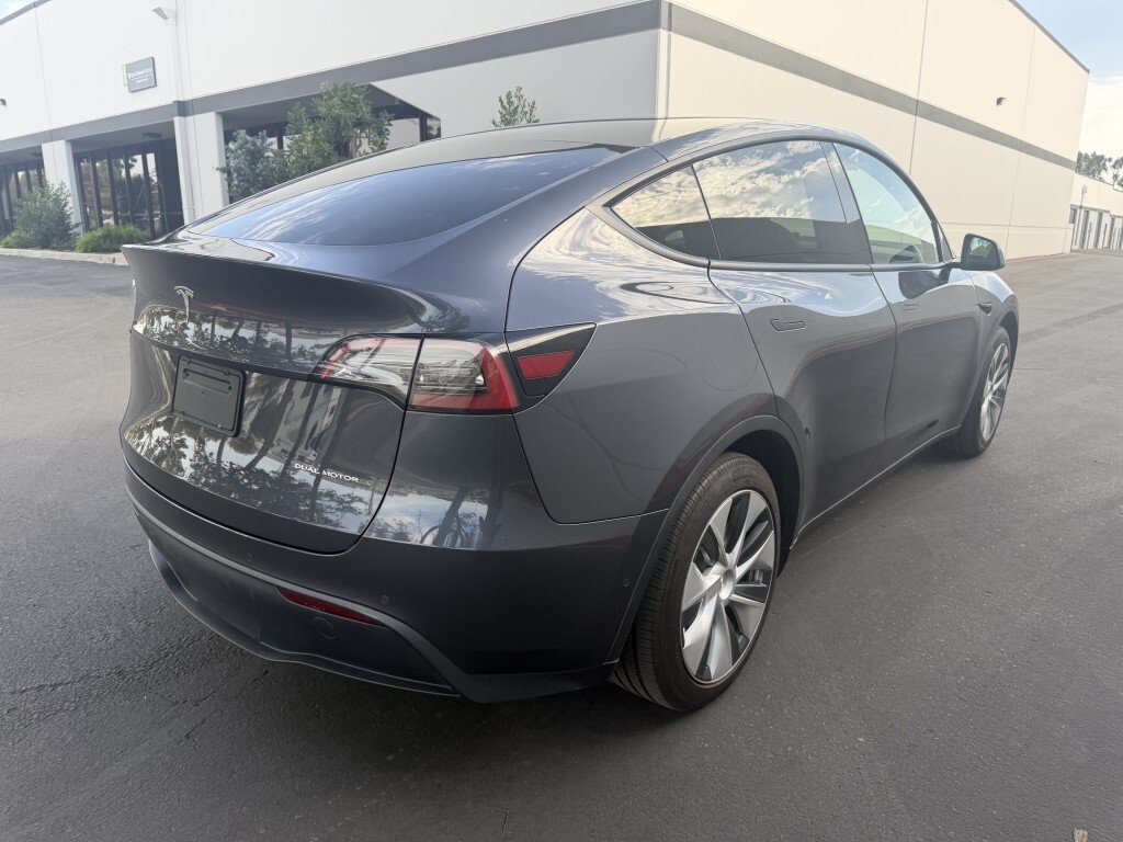 Tesla Model Y in San Diego, CA, United States 3 - 19134841