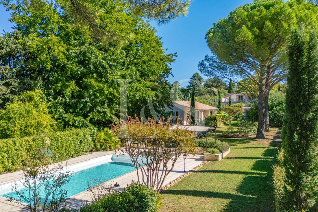 Villa in Loriol-du-Comtat, Provence-Alpes-Côte d'Azur, Frankreich 1 - 19133771
