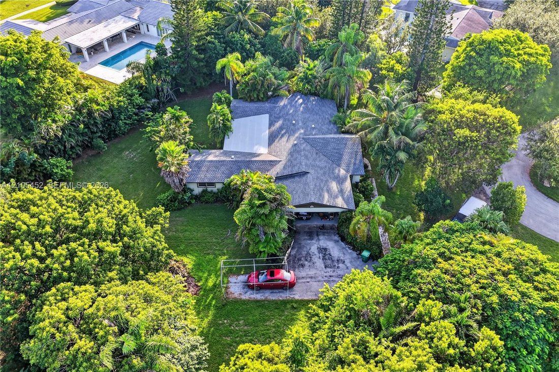 Casa a Coral Gables, Florida, Stati Uniti 4 - 19126198