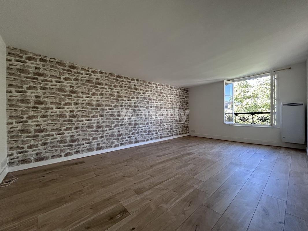 Apartment in Archives, Paris 3e Arrondissement, Paris 4 - 19123080