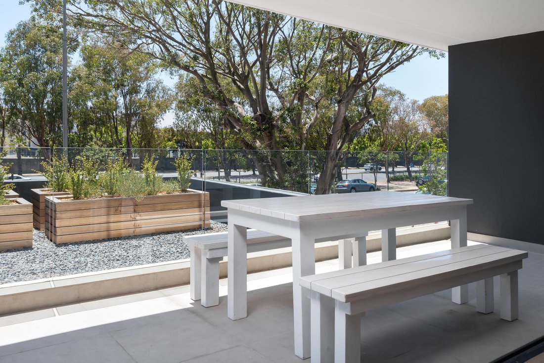Apartment in Green Point, Atlantic Seaboard, Cape Town 2 - 19123505