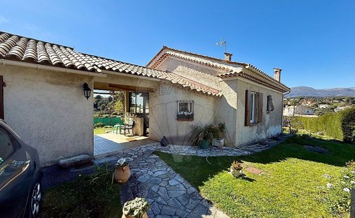 Casa en Saint-Paul-de-Vence, Provenza-Alpes-Costa Azul, Francia 1