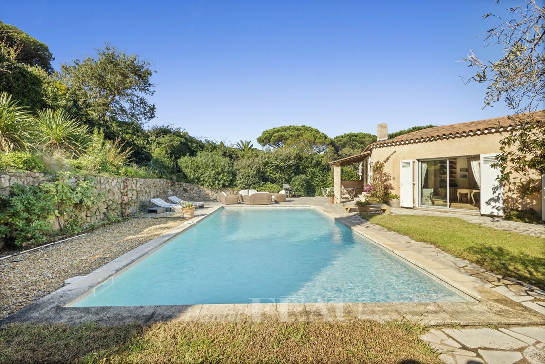 Villa en Zone Est Diffuse, San Tropez, Francia 3 - 19122703