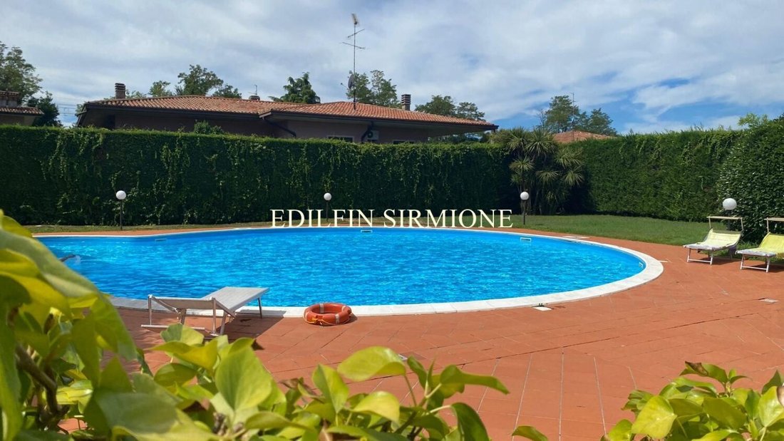 Penthouse in Centro Storico, Desenzano del Garda, Lombardy 1 - 16832617