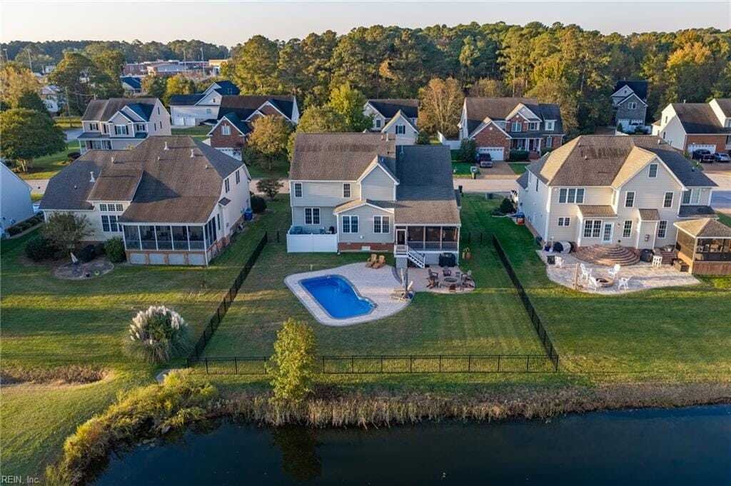 Maison à Poquoson, Virginie, États-Unis 1 - 19121827