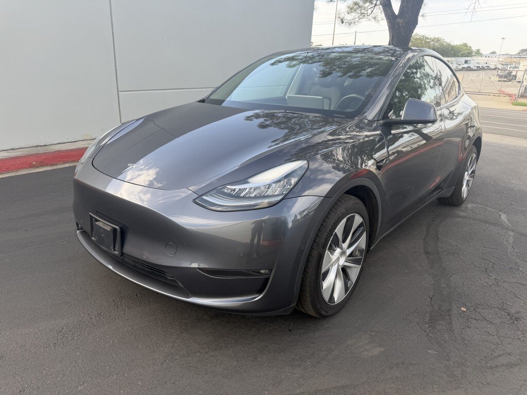 Tesla Model Y in San Diego, CA, United States 1 - 19134841
