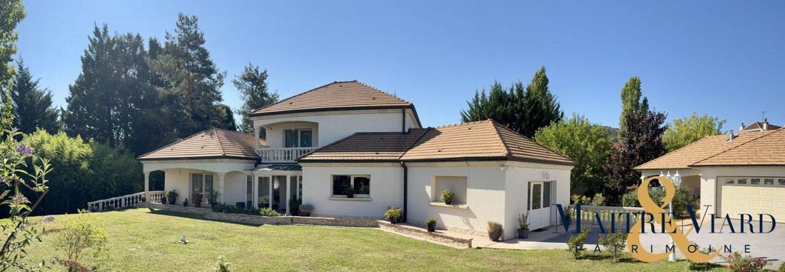 Maison à Noidans-lès-Vesoul, Bourgogne-Franche-Comté, France 1 - 19128037