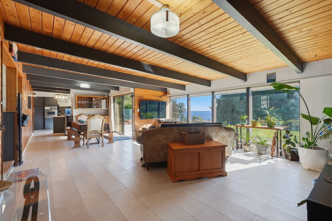 House in Sechelt, British Columbia, Canada 5 - 19123866