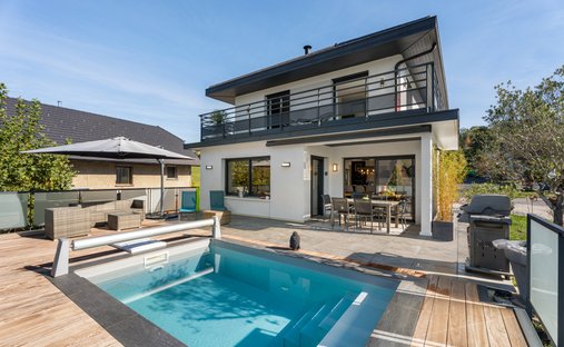 Maison à La Balme-de-Sillingy, Auvergne-Rhône-Alpes, France 1