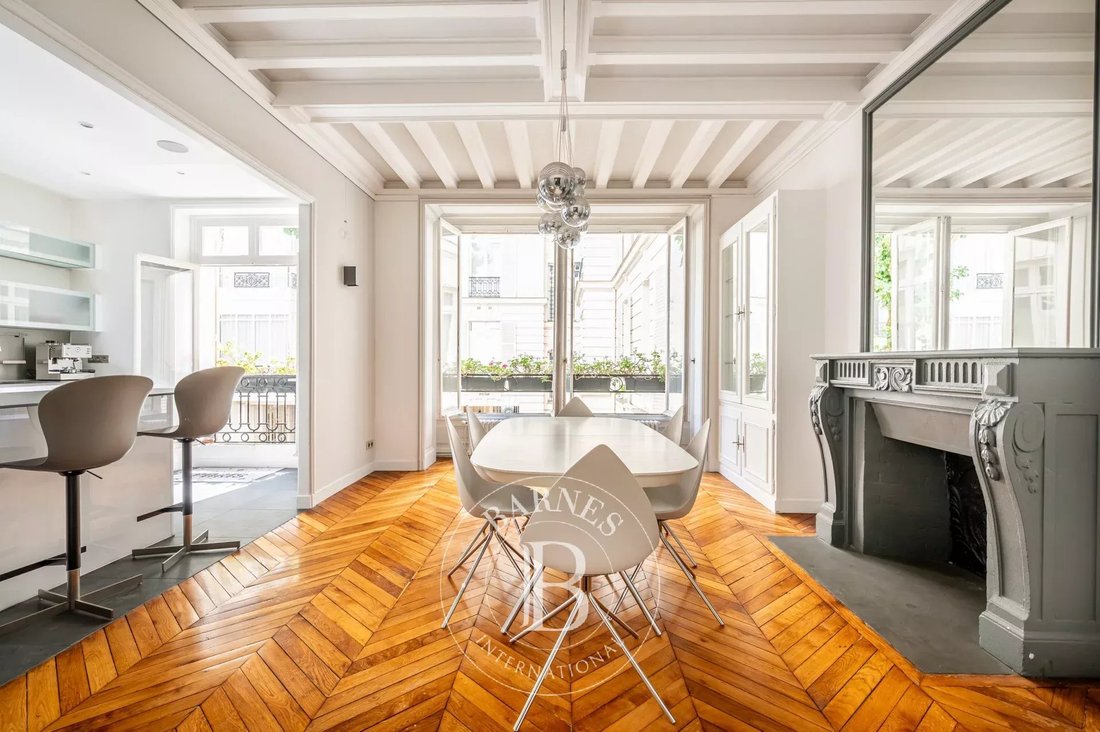 Apartment in Porte Dauphine, Paris 16e Arrondissement, Paris 1 - 19126733