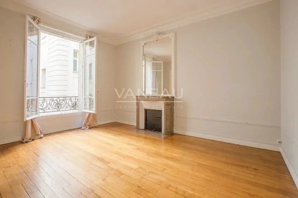 Apartment in Gros Caillou, Paris 7e Arrondissement, Paris 5 - 19126667