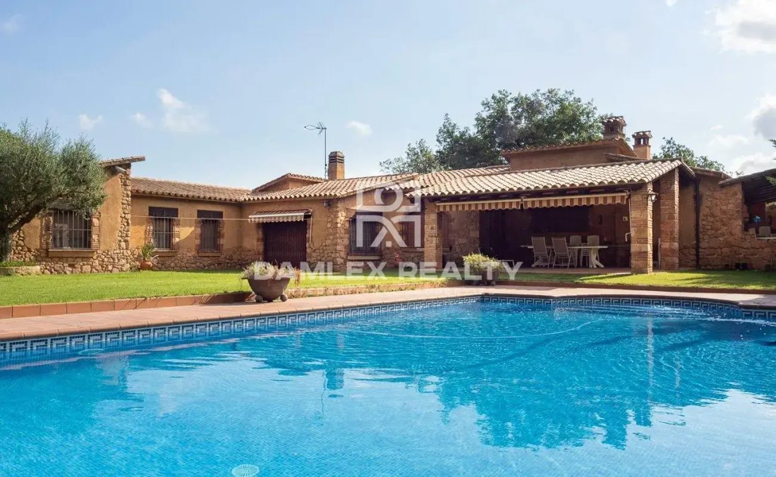 Casa en Santa Cristina de Aro, Cataluña, España 1 - 12268006