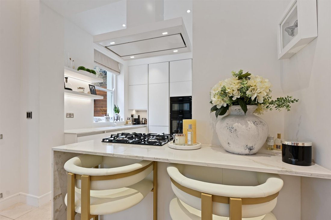 Apartment in Little Venice, Westminster, England 5 - 19128480