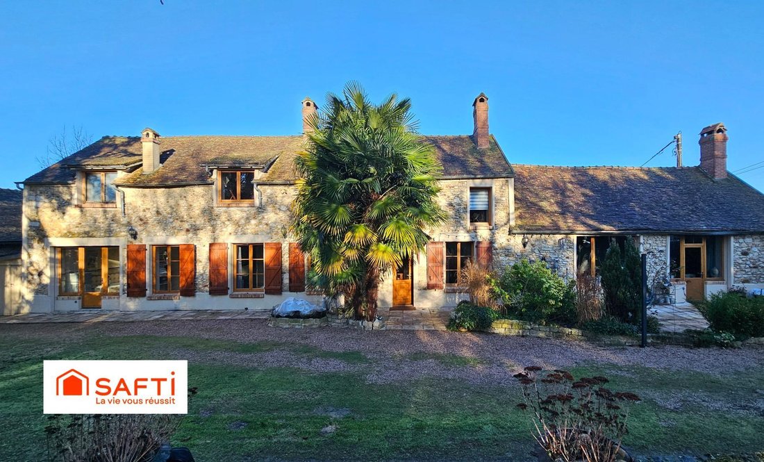 House in Tacoignieres, Ile-de-France, France 2 - 19134155