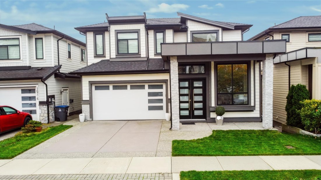 House in Surrey, British Columbia, Canada 1 - 19128002
