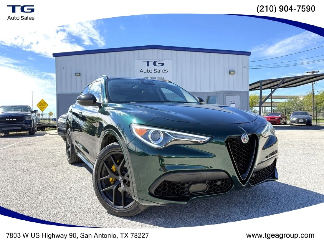 Suv in San Antonio, TX, United States 1 - 19132793