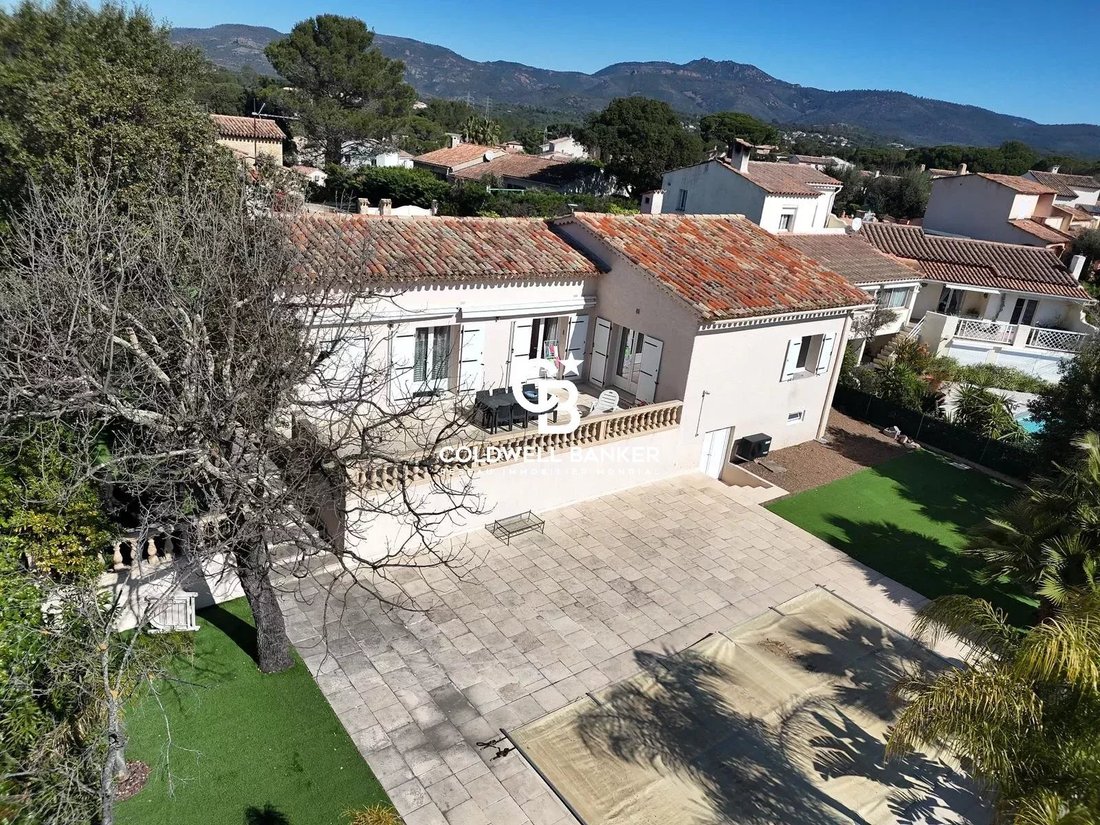 Maison à Aiguebonne, Saint-Raphaël, France 2 - 19122126