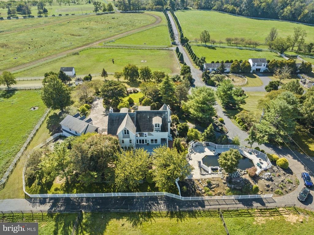 House in Upper Freehold, New Jersey, United States 2 - 19123379