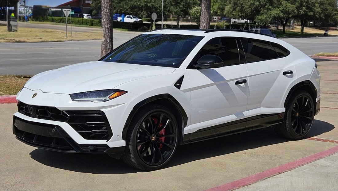 Suv in Laguna Hills, CA, United States 2 - 19127219