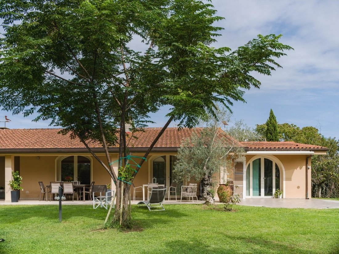 Villa in Casciana Terme Lari, Tuscany, Italy 4 - 19125705