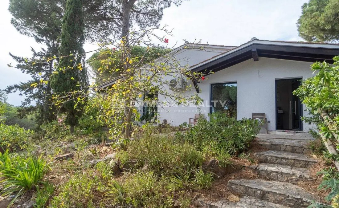 Haus in Lloret de Mar, Katalonien, Spanien 4 - 18197418