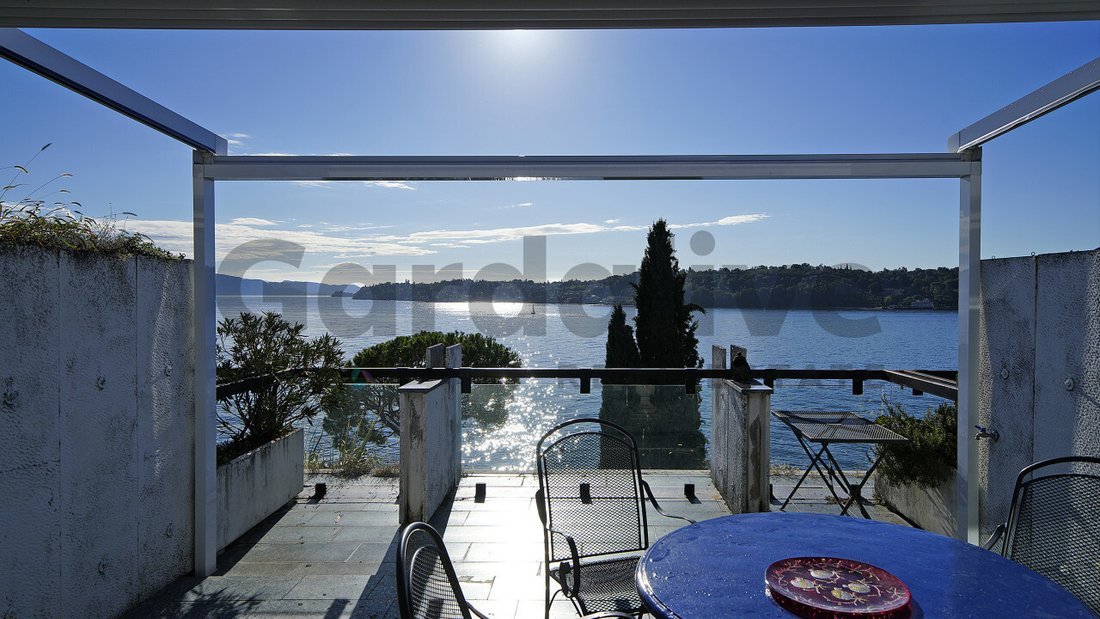 Apartamento en Salò, Lombardía, Italia 2 - 19127515
