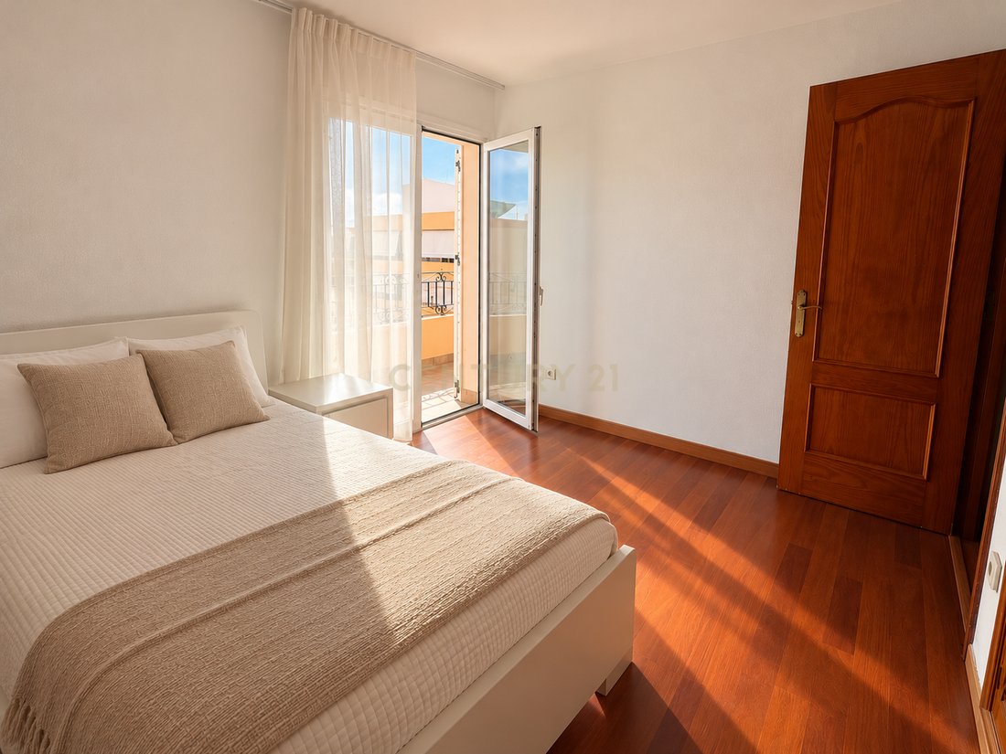 Wohnung in Santa Eulària des Riu, Balearische Inseln, Spanien 4 - 19126495