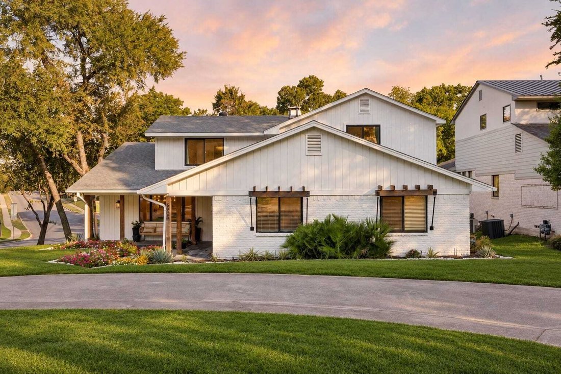 House in Dallas, Texas, United States 1 - 19136073