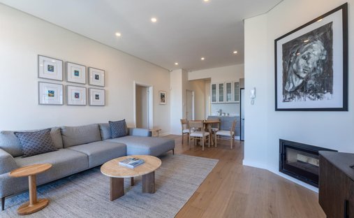 Apartment in Sea Point, Atlantic Seaboard, Cape Town 1