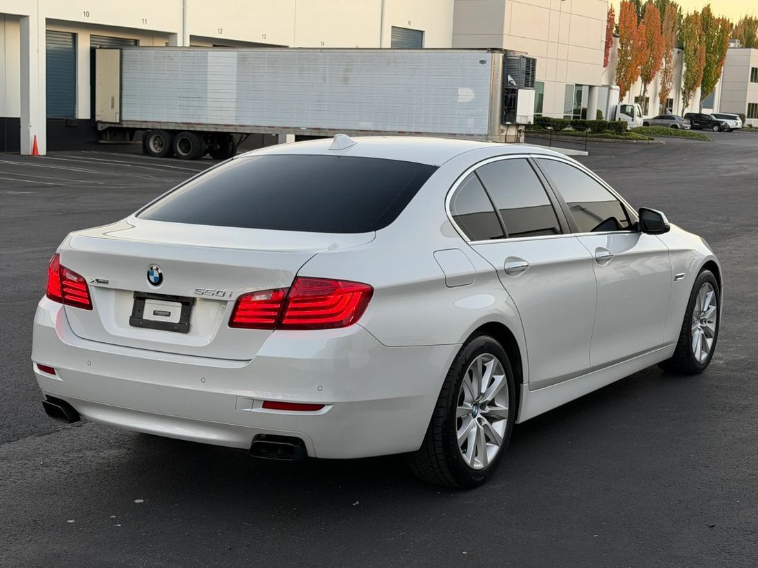 Sedan in Kent, WA, United States 4 - 19127393