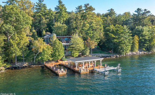 House in Lake George, New York, United States 1