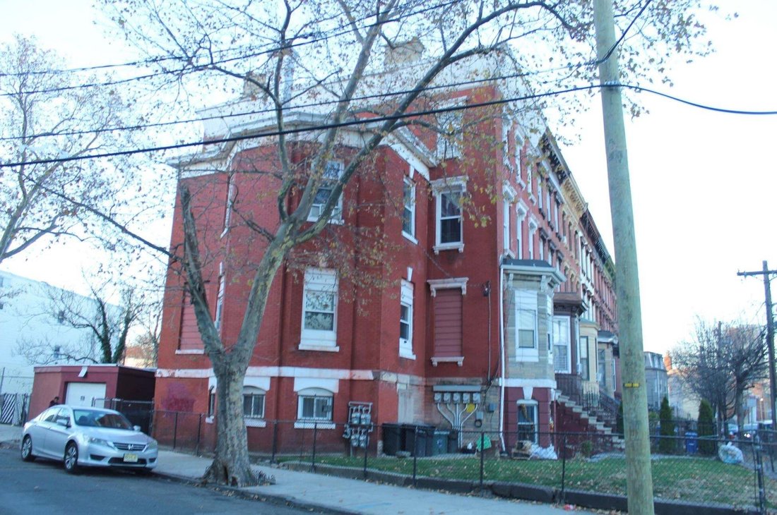 Autres à Jersey City, New Jersey, États-Unis 3 - 19120969